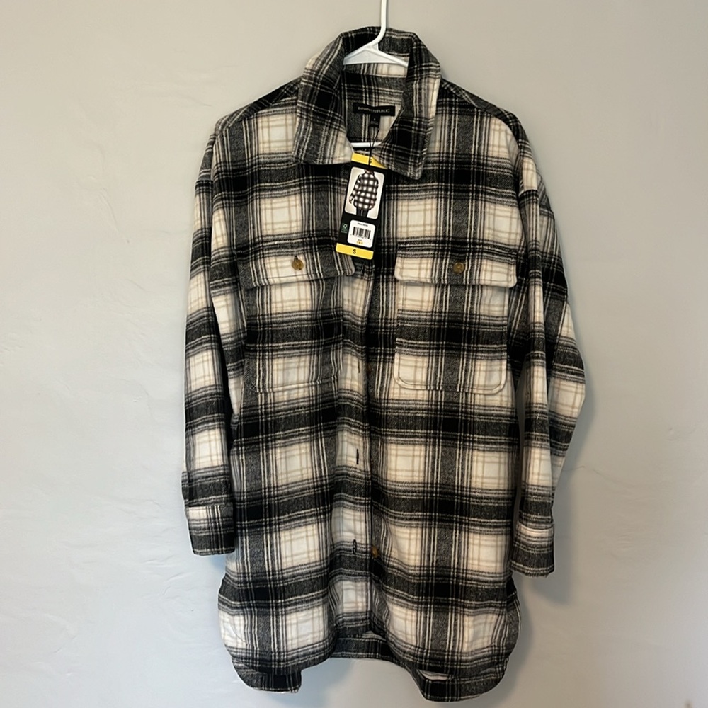 Banana Republic ladies flannel shirt, size S